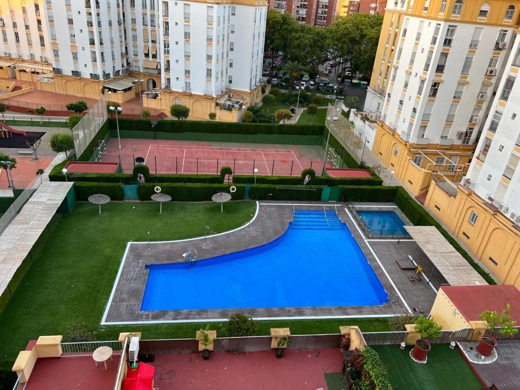Luxury Apartment In Seville With Pool Sevilha Exterior foto